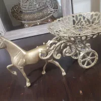 مجسمه برنجی|مجسمه، تندیس، ماکت|ورامین, خیر آباد|دیوار