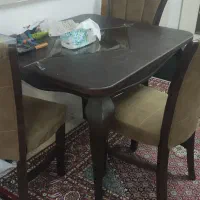 میز غذاخوری ۴نفره در حد نو