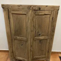 پنجره آنتیک چوبی