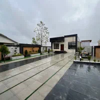 ویلا۴۰۰متر دوخواب مدرن نوساز .زیباکنار