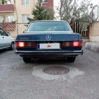 مرسدس بنز دانشجویی