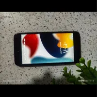 اپل iPhone 8 Plus با حافظهٔ ۶۴ گیگابایت