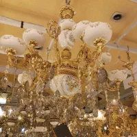 به یک خانم جهت کار در الکتریکی نیازمندیم