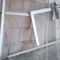 درب آلومینیومی و توری و قفسه کتاب فروشی فوری|کتابخانه، شلف، قفسه‌های دیواری|کردکوی, |دیوار