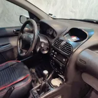 206 sd v8 ۱۳۹۵|خودرو سواری و وانت|مشهد, امام رضا (ع)|دیوار