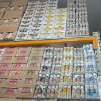 فروشنده خانم