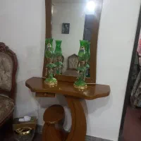 آینه و کنسول با شمعدان و جدا