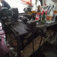 میز کار مناسب باطری سازی و مکانیکی