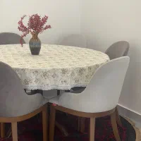 میز گرد و صندلی ۶ نفره چوب گردو از شرکت لاوین