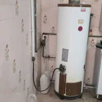 یکدستگاه آب گرم کن