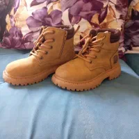 بوت بچگانه|کفش و لباس بچه|شیراز, طلاب|دیوار