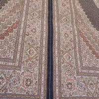 فرش ماهی سرمه‌ای