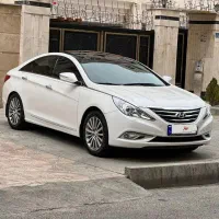 هیوندا سوناتاyf مدل 2013 ترخیص 2014 مشابه صفر