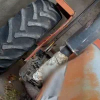 تراکتور ۲۸۵ مدل ۸۲