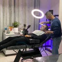 استخدام آرایشگر آقا،  آموزش آرایشگری،شاگرد.|استخدام درمانی، زیبایی، بهداشتی|کرج, جهان‌شهر|دیوار