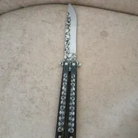چاقو پروانه‌ای