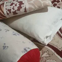 بالشت وتشک خوش خواب