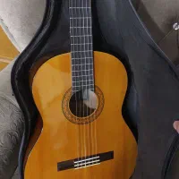 گیتار یاماها c40 سالم و نو
