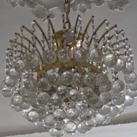 لوستر|لوستر و چراغ آویز|ری, سیزده آبان|دیوار