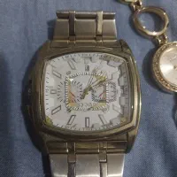 ساعت گوچی|ساعت|مشهد, خواجه ربیع|دیوار