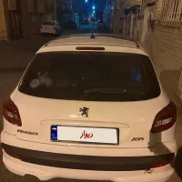 ۲۰۷ پانا سفید ۱۴۰۲
