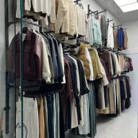 فروشنده فروشگاه