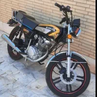 موتور سیکلت 200