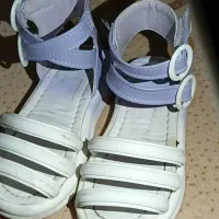 صندل دخترانه شیک درحد نو