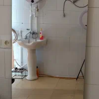 وسایل ارایشکاه درحدنووفقسه وویترین|آرایشگاه و سالنهای زیبایی|نهاوند, |دیوار