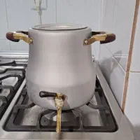 کتری شیردار قدیمی ولی سالم و سرحال