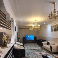 نیم طبقه راه جدا خامنه ایی با پارکینگ راه جدا