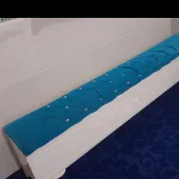 پاف صندلی داره و جعبه دار