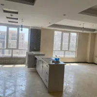 آپارتمان ۱۰۵ متر فول غرق نور اباذر