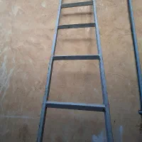 نردبان آهنی|ابزارآلات|بهار, |دیوار