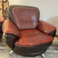 ۴ عدد مبل گردان راحتی چرم اصل ترک|مبلمان خانگی و میز عسلی|قزوین, |دیوار