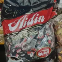 عمده تعدادی شکلات درجه یک