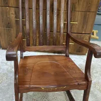 صندلی مادر بزرگ