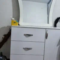 میز توالت در حد نو