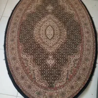 فرش ماشینی کرد دو عدد کامل در فیلم هست۱۸۰۰