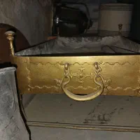 انواع منقل برنجی و اهنی و ورشویی قدیمی|کلکسیون اشیاء عتیقه|یزد, |دیوار