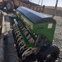 بذر کار گندم|ماشین‌آلات صنعتی|حسین آباد, |دیوار