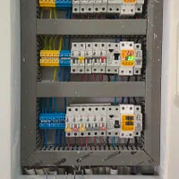 برقکاری ساختمان،رفع اتصالی و خاموشی ۲۴ ساعته|خدمات پیشه و مهارت|بوشهر, |دیوار