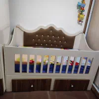 تخت خواب کودک به همراه تشک