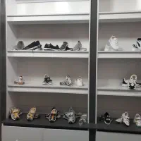 ویترین مغازه