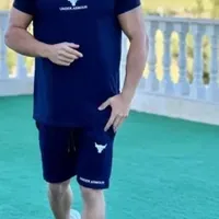 تیشرت شلوارک ورزشی