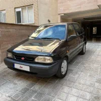 پراید ۸۴ عروسک