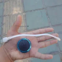 یک عدد مینی اسپیکر سالم‌ و نو
