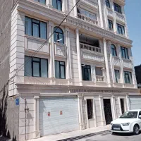 آپارتمان 220 متری تک واحدی 3خوابه
