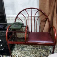 میز تلفن خوشگل و خوشرنگ محکم وسالم ۲۰۰|میز تلفن|مشهد, جانباز|دیوار