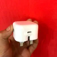 اداپتور  فقط 4ماه کار کرده زیره قیمت میدمش